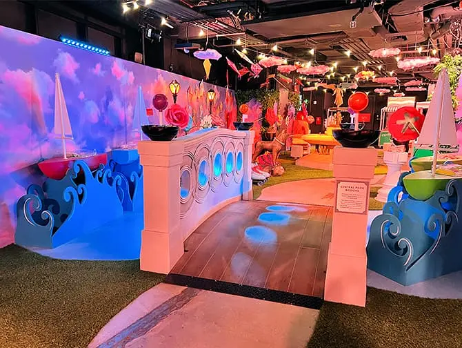 타임스퀘어 i Candy NYC 티켓 - 캔디랜드 지나가기