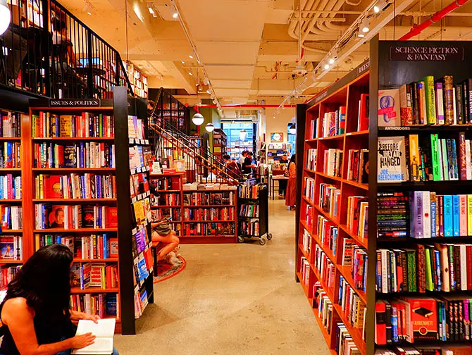 뉴욕의 서점 - SoHo의 McNally Jackson