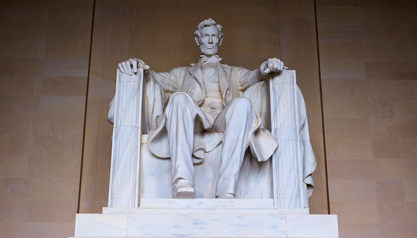 New York에서 Washington D.C.를 방문하는 방법 - Lincoln Memorial